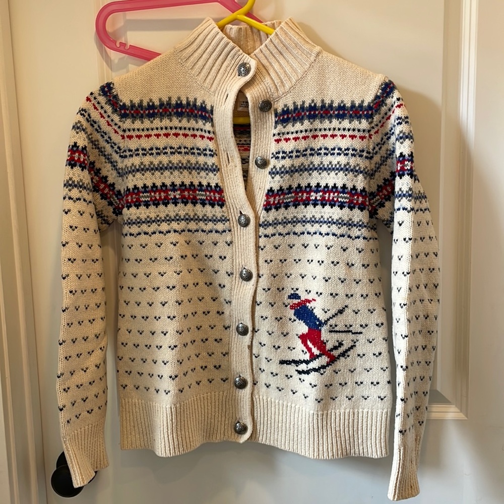 Women’s LL bean ski cardigan. Wool small